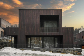 Chalet Velvet by Fomich